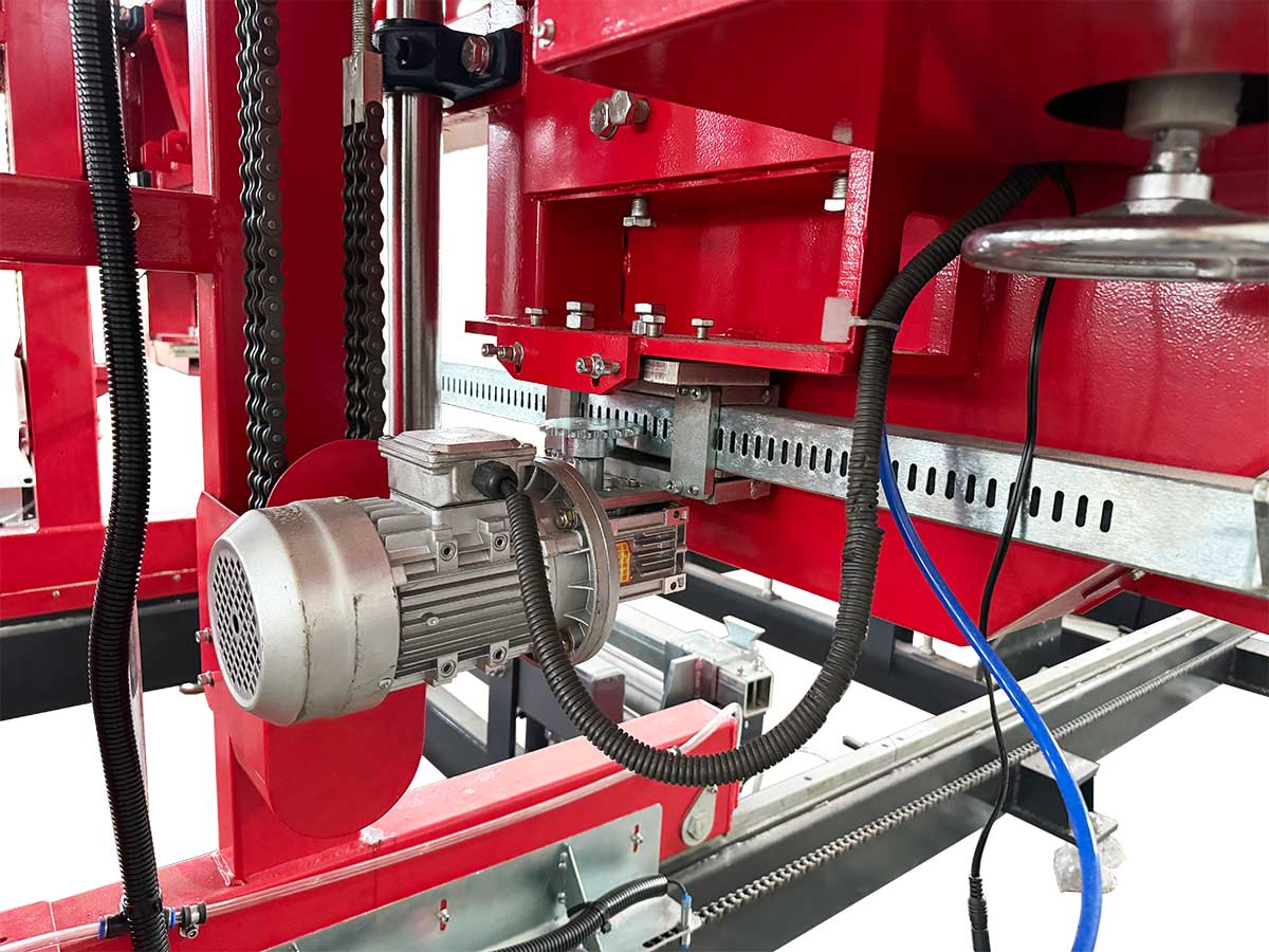 Segheria automatica semplice