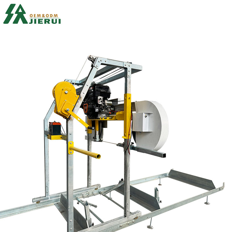 32 tommers treskjærende sagbruk