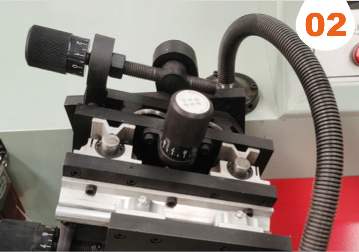 Affilatrice per lame per sega